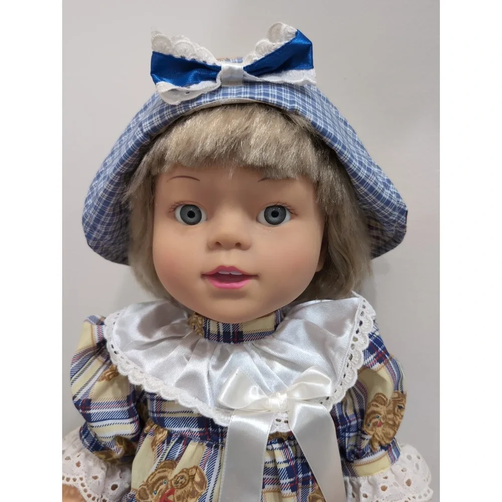 Vtg 1994 Playmate Toys Baby So Beautiful 25